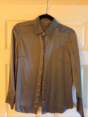 Ann Taylor Olive 100% Silk Button-Front Blouse